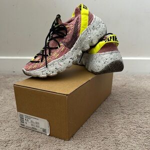 Nike Space hippie 04 women size 6.5
